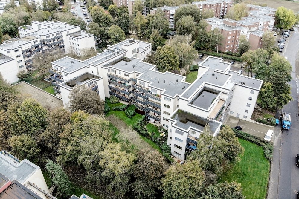 Gütelhöfer Immobilien - Immobilienangebot - Bergheim - Alle - *BIETERVERFAHREN*! Chance für Immobilienfüchse! Bezugsfreie 78m² Wohnung mit Balkon und Potenzial