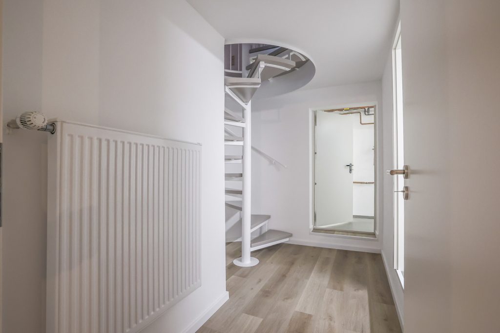 Gütelhöfer Immobilien - Immobilienangebot - Rheinbach - Alle - Wohnen und Arbeiten am Stadtpark! Investmentpaket aus vermieteter Praxis + Wohnung mit Dachterrasse