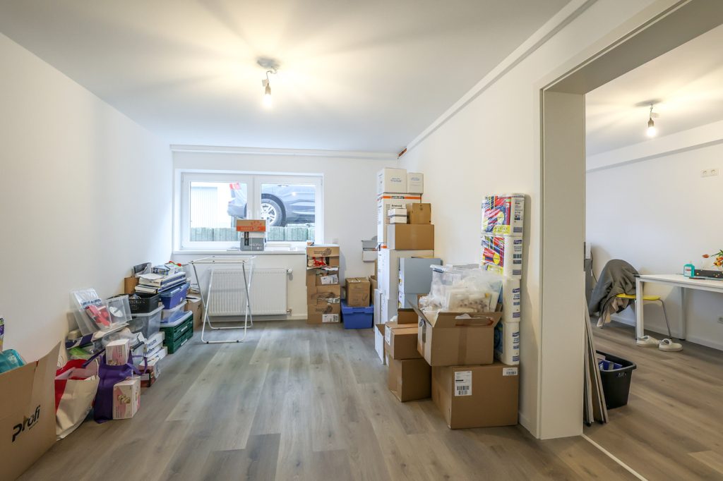 Gütelhöfer Immobilien - Immobilienangebot - Rheinbach - Alle - Wohnen und Arbeiten am Stadtpark! Investmentpaket aus vermieteter Praxis + Wohnung mit Dachterrasse