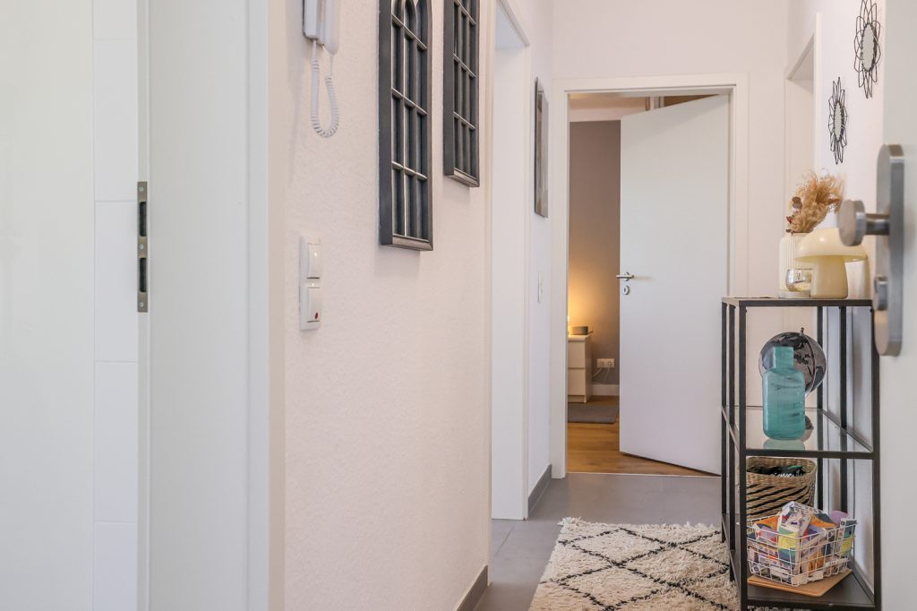 Gütelhöfer Immobilien - Immobilienangebot - Rheinbach - Alle - Wohnen und Arbeiten am Stadtpark! Investmentpaket aus vermieteter Praxis + Wohnung mit Dachterrasse