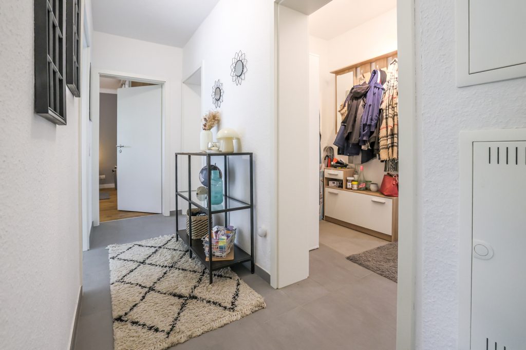 Gütelhöfer Immobilien - Immobilienangebot - Rheinbach - Alle - Wohnen und Arbeiten am Stadtpark! Investmentpaket aus vermieteter Praxis + Wohnung mit Dachterrasse