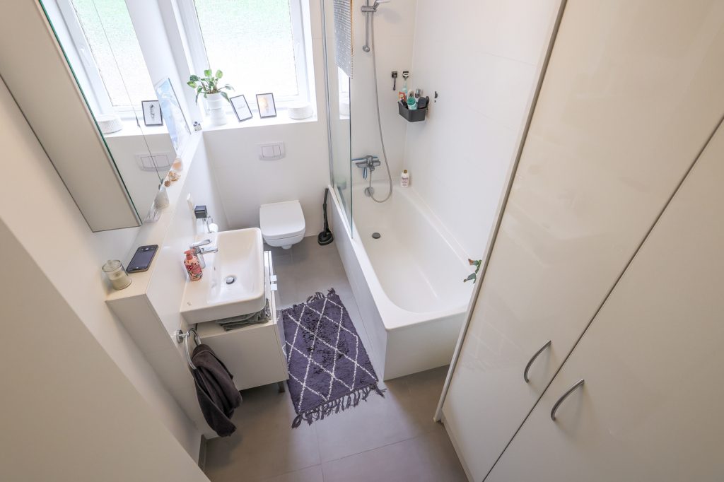 Gütelhöfer Immobilien - Immobilienangebot - Rheinbach - Alle - Wohnen und Arbeiten am Stadtpark! Investmentpaket aus vermieteter Praxis + Wohnung mit Dachterrasse