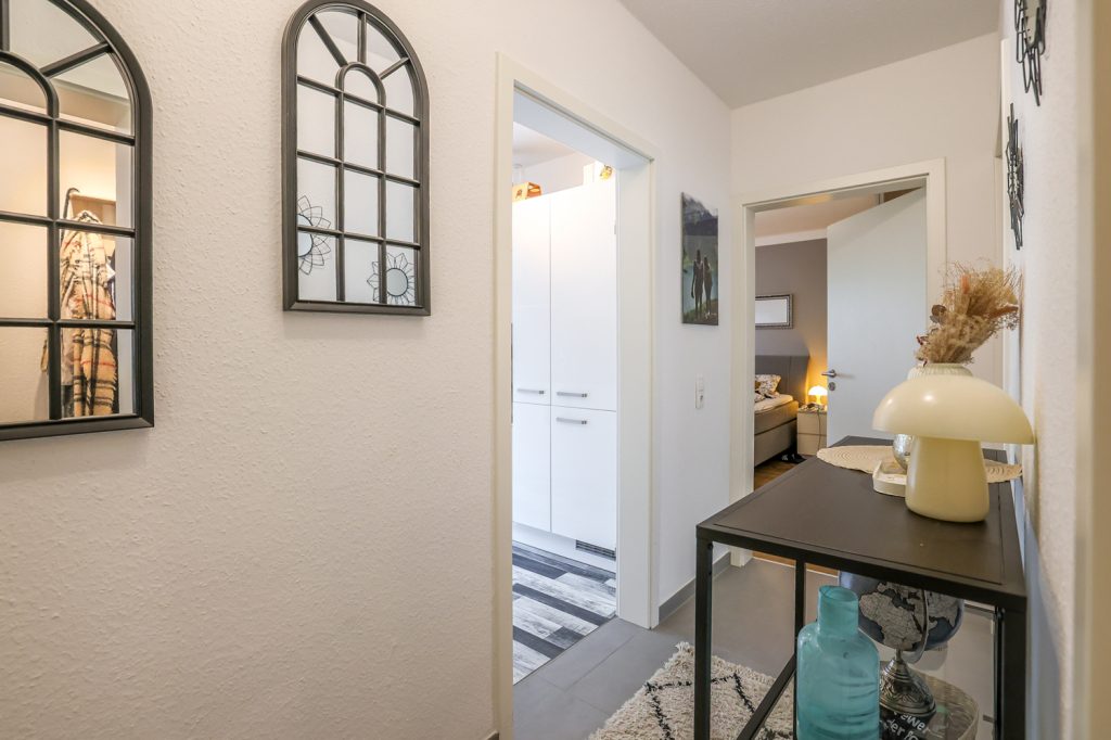 Gütelhöfer Immobilien - Immobilienangebot - Rheinbach - Alle - Wohnen und Arbeiten am Stadtpark! Investmentpaket aus vermieteter Praxis + Wohnung mit Dachterrasse