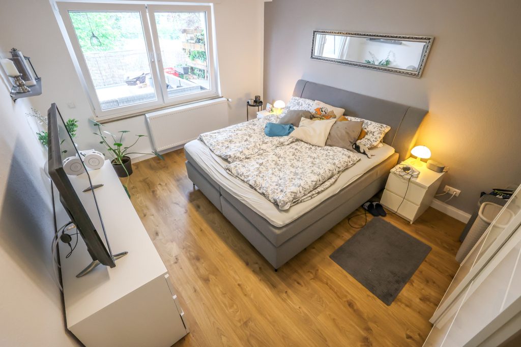 Gütelhöfer Immobilien - Immobilienangebot - Rheinbach - Alle - Wohnen und Arbeiten am Stadtpark! Investmentpaket aus vermieteter Praxis + Wohnung mit Dachterrasse