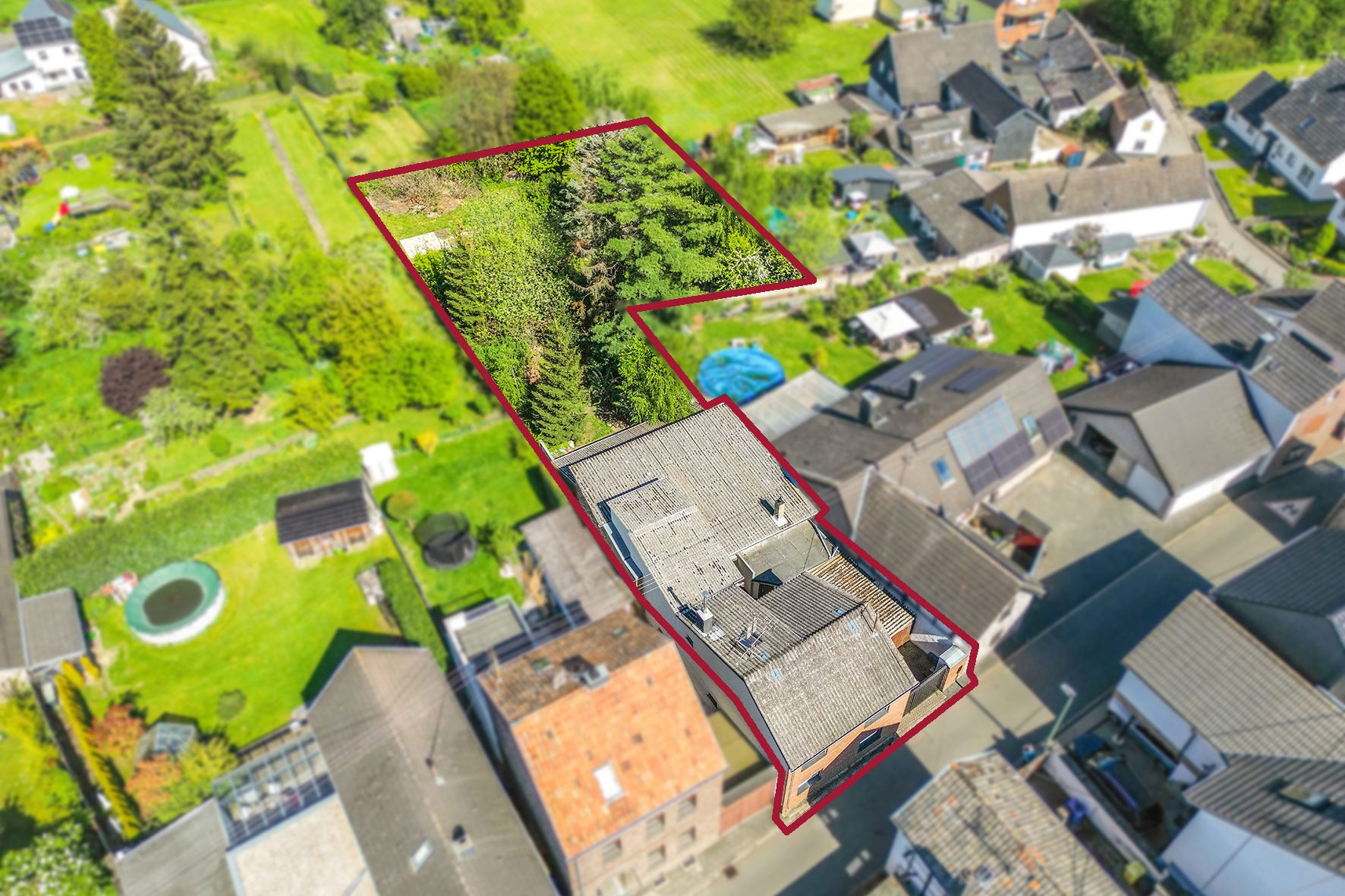 Gütelhöfer Immobilien - Immobilienangebot - Zülpich / Schwerfen - Alle - NEUER PREIS! Einfamilienhaus auf 1.224m² Grund mit Innenhof und Modernisierungsbedarf in Schwerfen