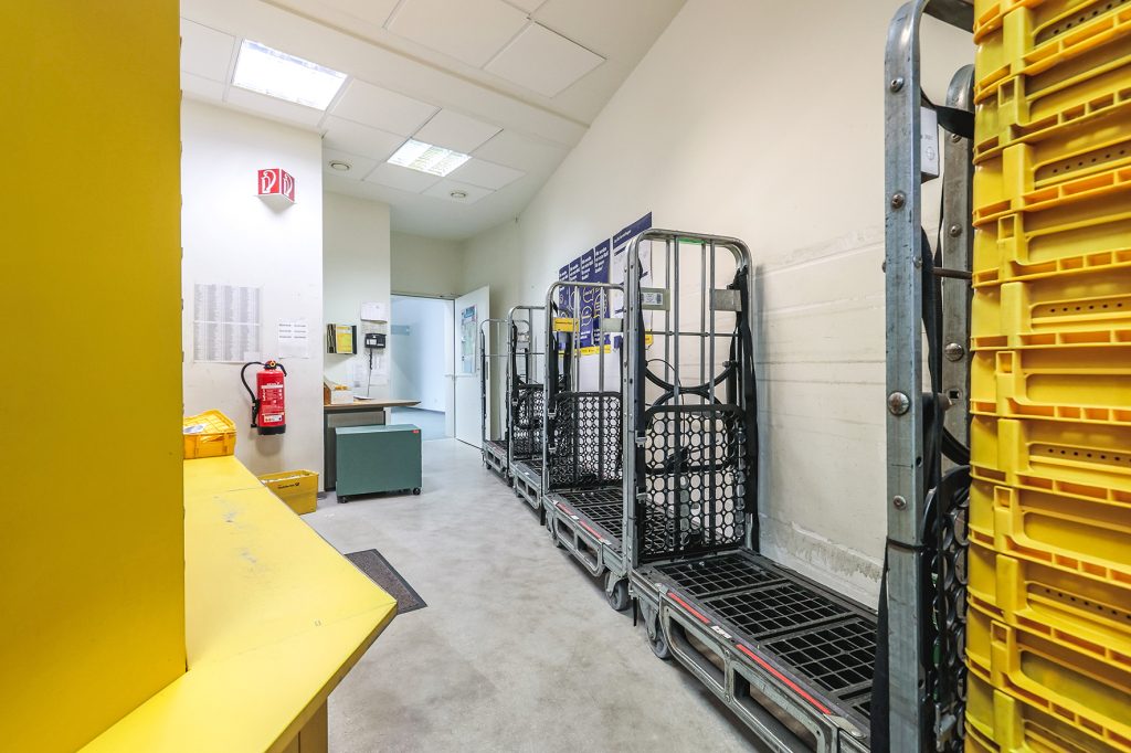 Gütelhöfer Immobilien - Immobilienangebot - Rheinbach - Alle - Ladenlokal für Filialisten in prominenter A-Lage der Rheinbacher City - mit Gestaltungsmöglichkeiten
