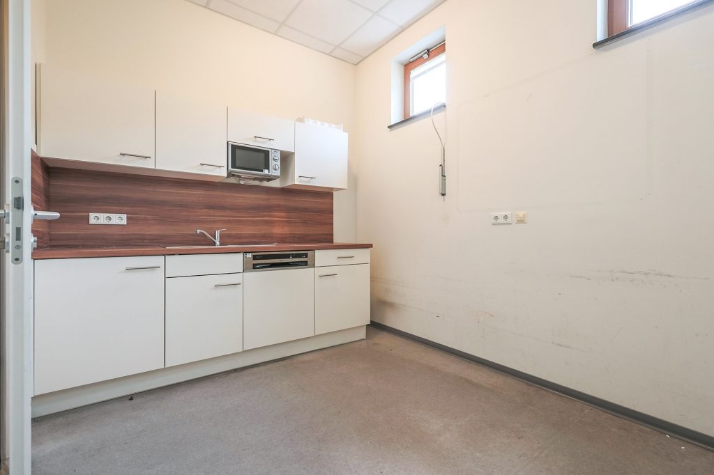 Gütelhöfer Immobilien - Immobilienangebot - Rheinbach - Alle - Ladenlokal für Filialisten in prominenter A-Lage der Rheinbacher City - mit Gestaltungsmöglichkeiten