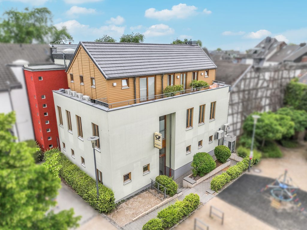 Gütelhöfer Immobilien - Immobilienangebot - Rheinbach - Alle - Ladenlokal für Filialisten in prominenter A-Lage der Rheinbacher City - mit Gestaltungsmöglichkeiten