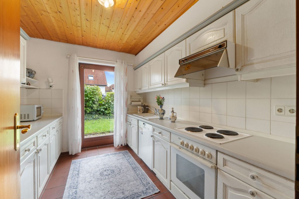 Gütelhöfer Immobilien - Immobilienangebot - Rheinbach / Wormersdorf - Alle - Freistehender Familientraum mit Galerie, Garage, Lüftungssystem und offenem Kamin in Wormersdorf