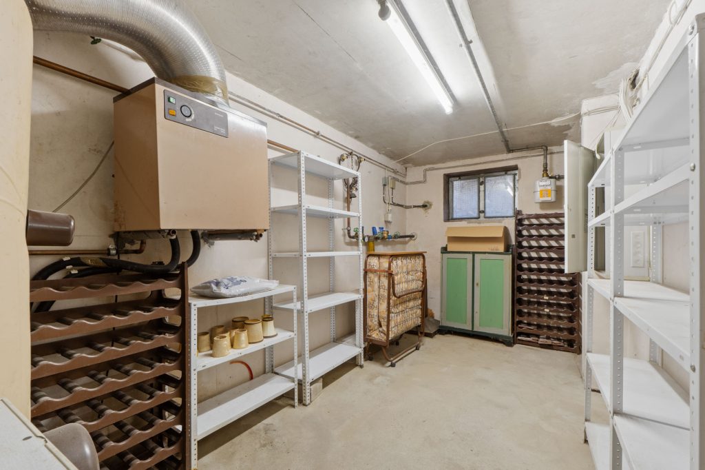 Gütelhöfer Immobilien - Immobilienangebot - Rheinbach / Wormersdorf - Alle - Freistehender Familientraum mit Galerie, Garage, Lüftungssystem und offenem Kamin in Wormersdorf
