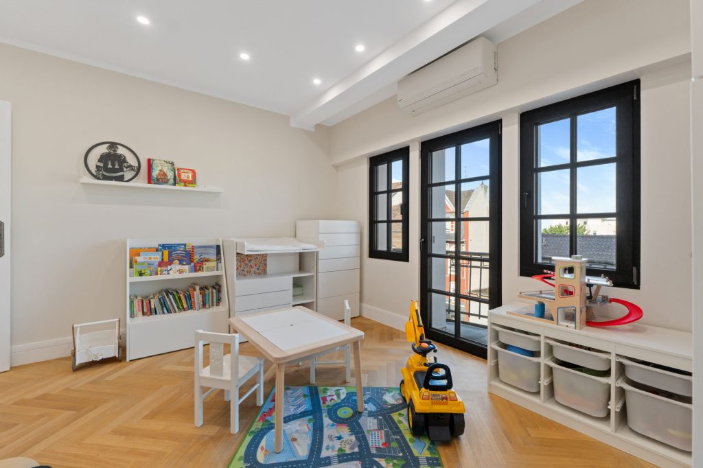 Gütelhöfer Immobilien - Immobilienangebot - Euskirchen - Alle - Ein Juwel im Stadtkern! Hochwertig sanierte Jugendstilvilla mit Außenpool und vielen Möglichkeiten