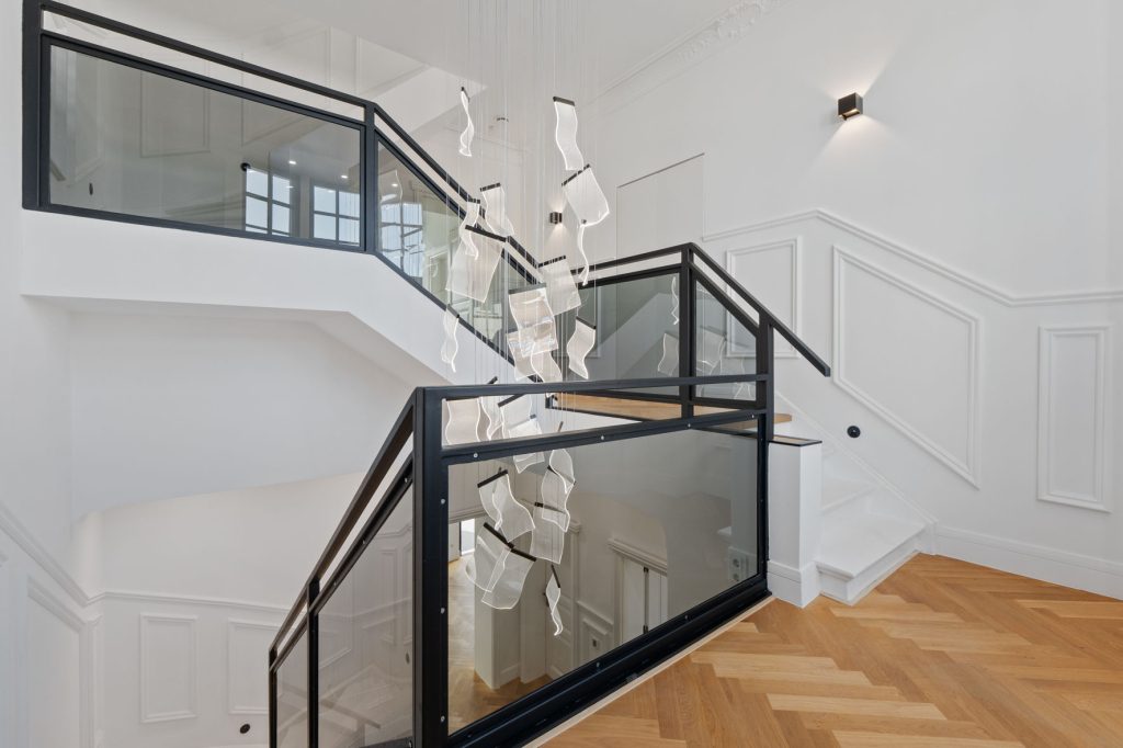 Gütelhöfer Immobilien - Immobilienangebot - Euskirchen - Alle - Ein Juwel im Stadtkern! Hochwertig sanierte Jugendstilvilla mit Außenpool und vielen Möglichkeiten