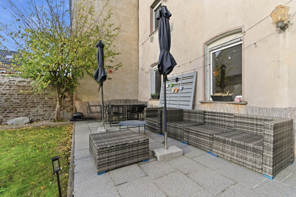 Gütelhöfer Immobilien - Immobilienangebot - Bornheim / Waldorf - Alle - NEUER PREIS! Geräumiges Reihenmittelhaus mit Garten und idealer Raumaufteilung in zentraler Lage