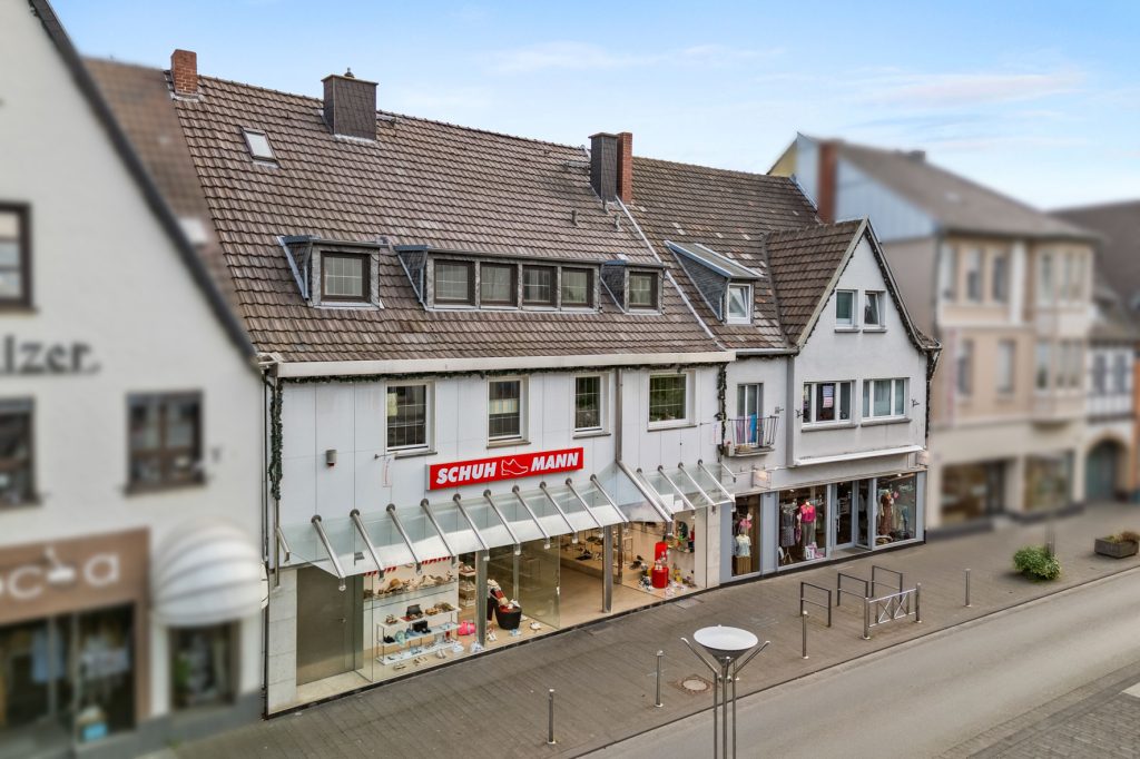 Gütelhöfer Immobilien - Immobilienangebot - Rheinbach - Alle - Big Business in Top-Lage! Solide vermietetes Wohn- und Geschäftshaus mit 948m² Fläche in der City