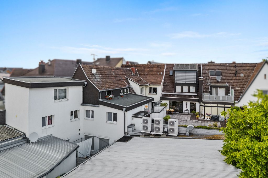 Gütelhöfer Immobilien - Immobilienangebot - Rheinbach - Alle - Big Business in Top-Lage! Solide vermietetes Wohn- und Geschäftshaus mit 948m² Fläche in der City
