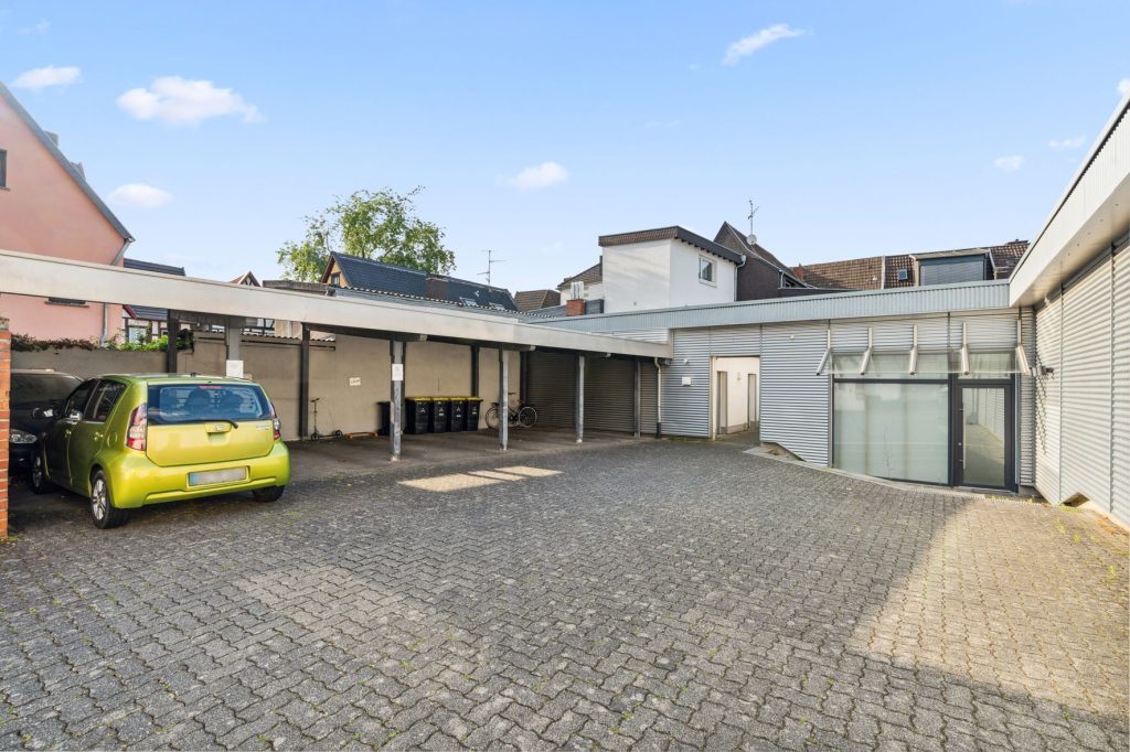 Gütelhöfer Immobilien - Immobilienangebot - Rheinbach - Alle - Big Business in Top-Lage! Solide vermietetes Wohn- und Geschäftshaus mit 948m² Fläche in der City