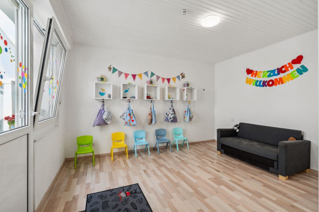 Gütelhöfer Immobilien - Immobilienangebot - Rheinbach - Alle - Kapitalanleger aufgepasst! 2 Gewerbe- und 4 Wohneinheiten mit 574m² vermietbarer Fläche im Zentrum