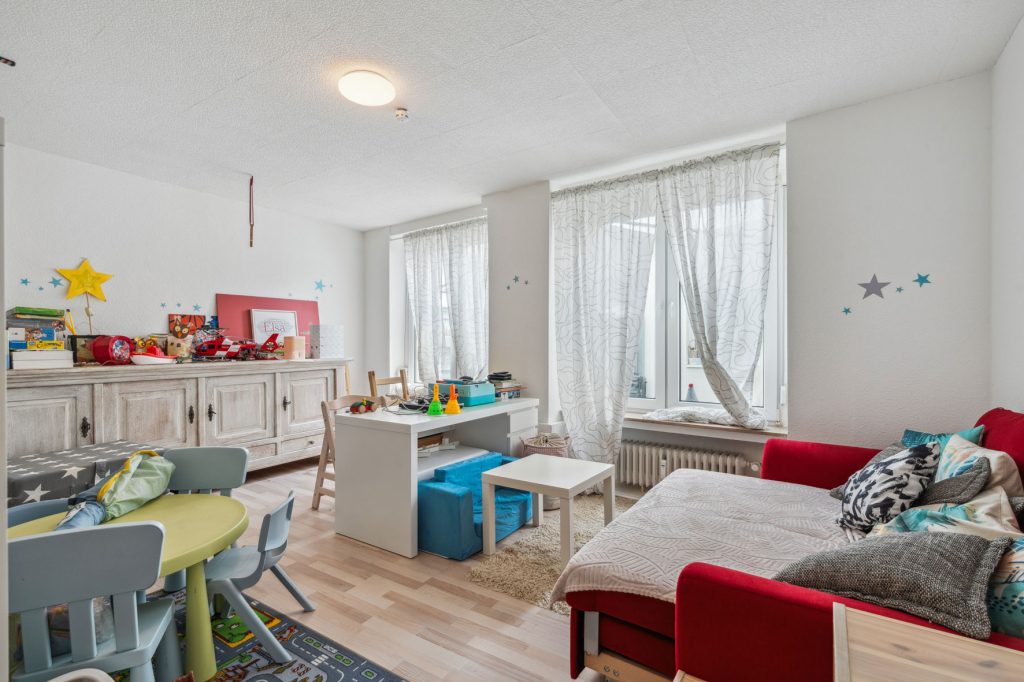Gütelhöfer Immobilien - Immobilienangebot - Rheinbach - Alle - Kapitalanleger aufgepasst! 2 Gewerbe- und 4 Wohneinheiten mit 574m² vermietbarer Fläche im Zentrum