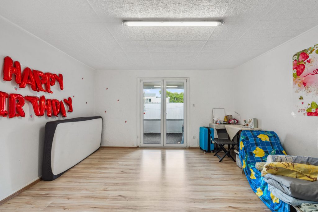 Gütelhöfer Immobilien - Immobilienangebot - Rheinbach - Alle - Kapitalanleger aufgepasst! 2 Gewerbe- und 4 Wohneinheiten mit 574m² vermietbarer Fläche im Zentrum