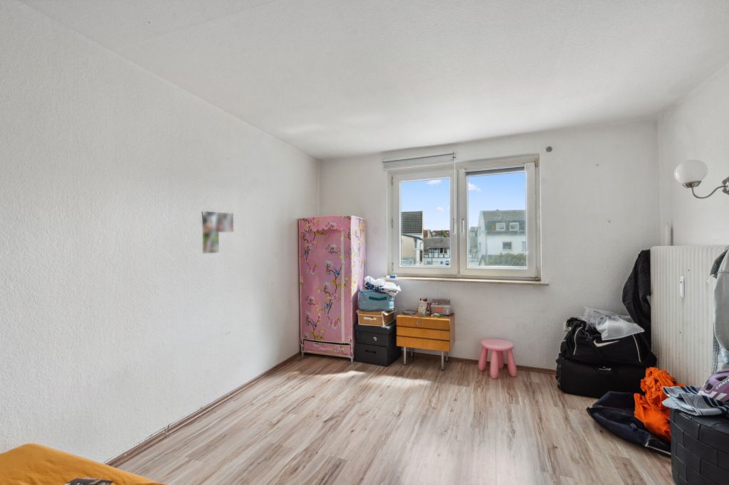 Gütelhöfer Immobilien - Immobilienangebot - Rheinbach - Alle - Kapitalanleger aufgepasst! 2 Gewerbe- und 4 Wohneinheiten mit 574m² vermietbarer Fläche im Zentrum