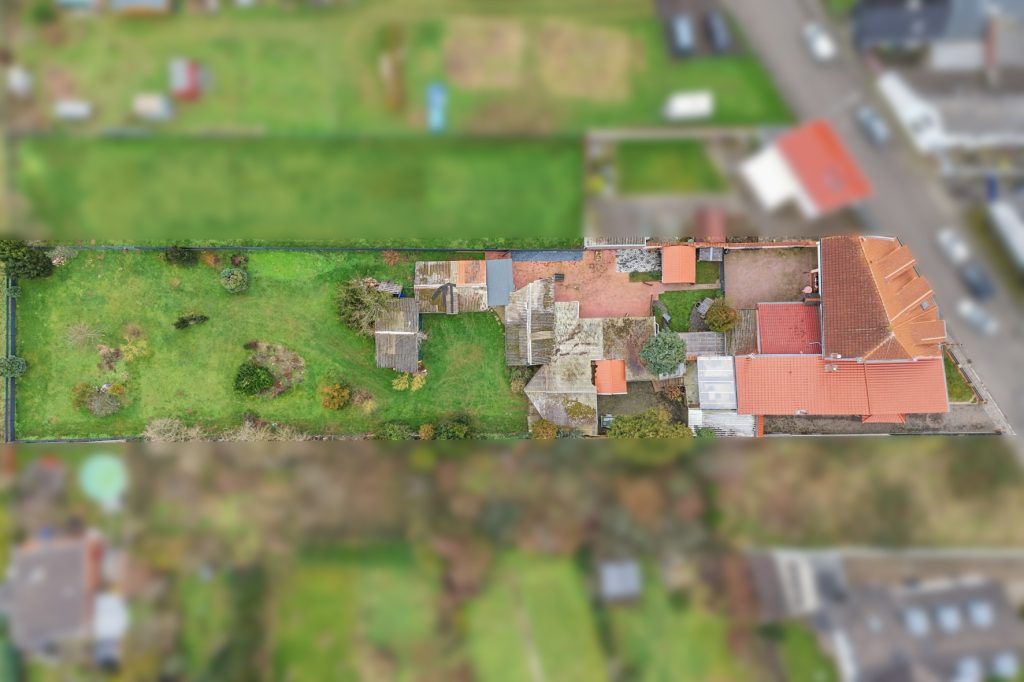 Gütelhöfer Immobilien - Immobilienangebot - Swisttal / Odendorf - Alle - Gebäudeensemble mit 3 Wohneinheiten und vielen Möglichkeiten auf 2.383 m² Grund in Odendorf