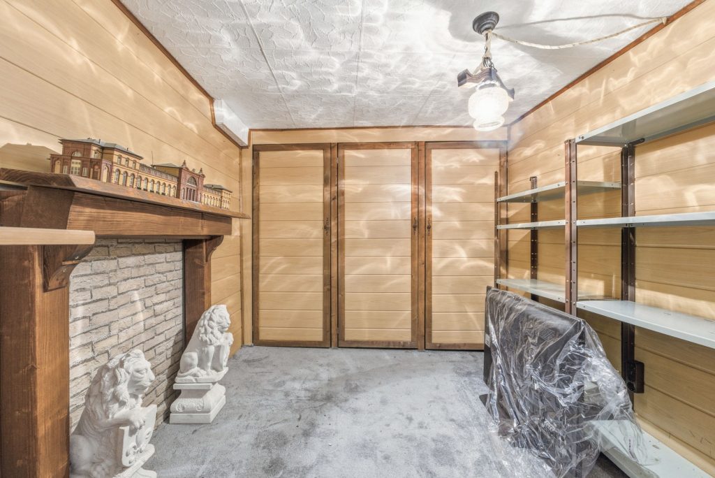 Gütelhöfer Immobilien - Immobilienangebot - Swisttal / Odendorf - Alle - Gebäudeensemble mit 3 Wohneinheiten und vielen Möglichkeiten auf 2.383 m² Grund in Odendorf