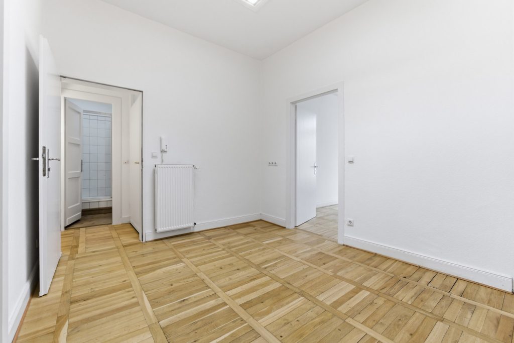 Gütelhöfer Immobilien - Immobilienangebot - Bonn - Alle - Stilvolles Gründerzeithaus mit 341m² Wohnfläche verteilt auf drei Wohneinheiten im Bonner Zentrum