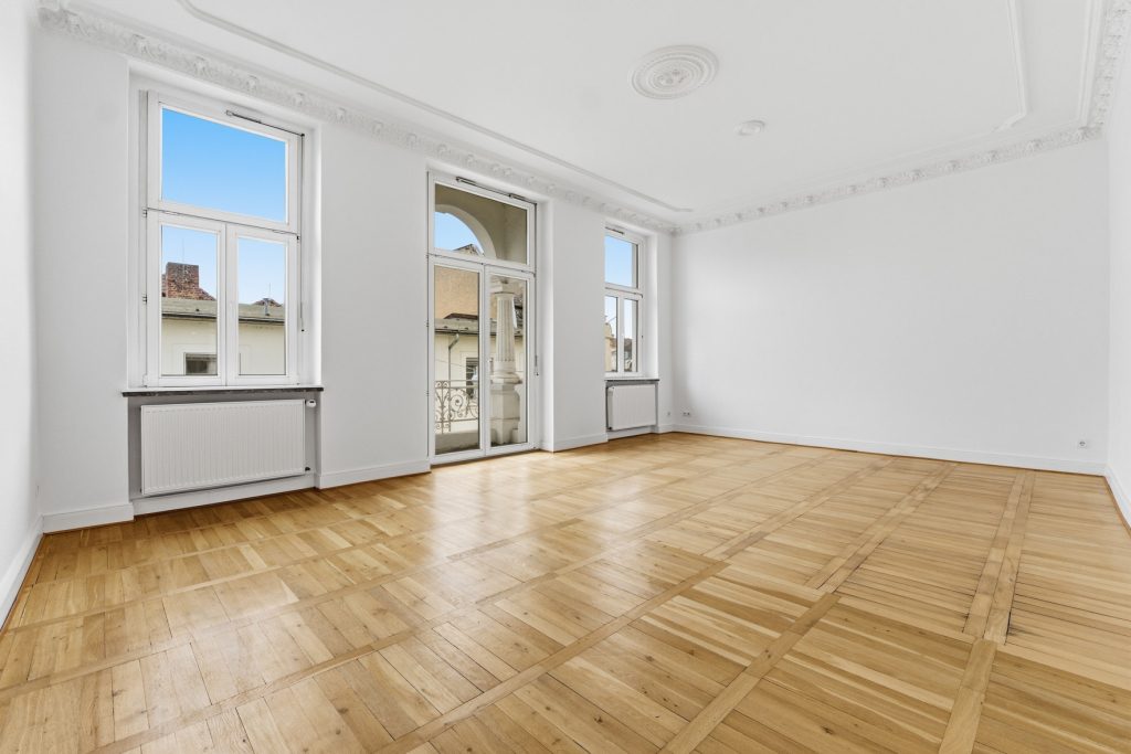 Gütelhöfer Immobilien - Immobilienangebot - Bonn - Alle - Stilvolles Gründerzeithaus mit 341m² Wohnfläche verteilt auf drei Wohneinheiten im Bonner Zentrum