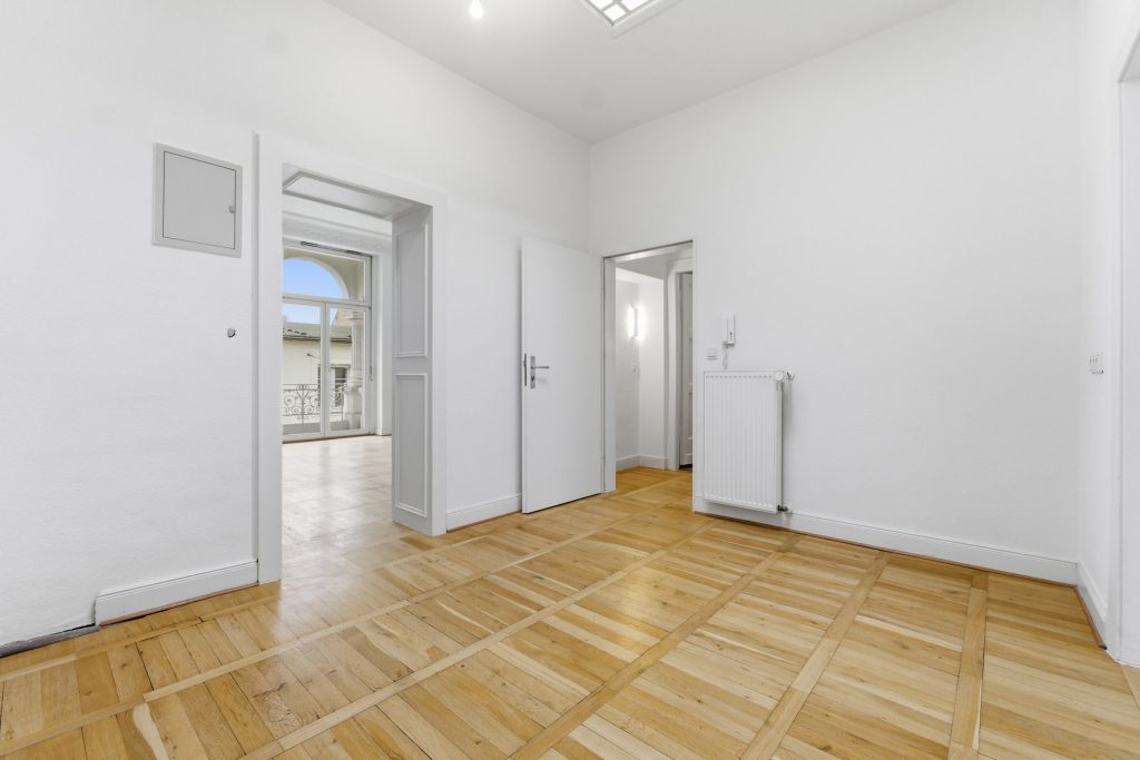 Gütelhöfer Immobilien - Immobilienangebot - Bonn - Alle - Stilvolles Gründerzeithaus mit 341m² Wohnfläche verteilt auf drei Wohneinheiten im Bonner Zentrum