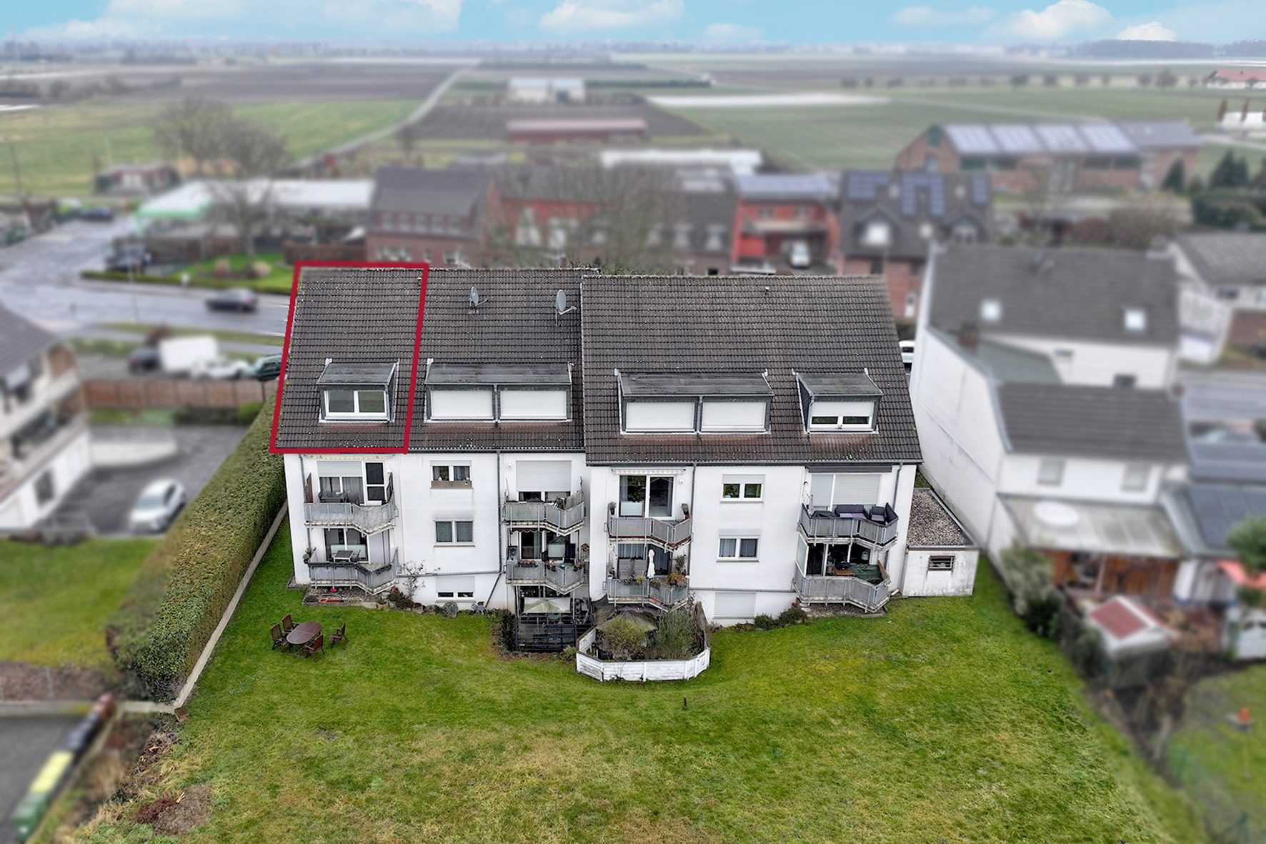 Gütelhöfer Immobilien - Immobilienangebot - Bornheim - Alle - Sofort bezugsfrei! Renovierte 2-Zimmer-Wohnung mit Kfz-Stellplatz in Walberberg - provisionsfrei!