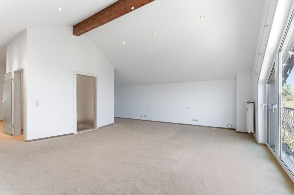 Gütelhöfer Immobilien - Immobilienangebot - Bornheim / Widdig - Alle - Für Generationen! 2 Wohnhäuser auf einem Grundstück in unmittelbarer Rheinnähe von Bornheim / Widdig