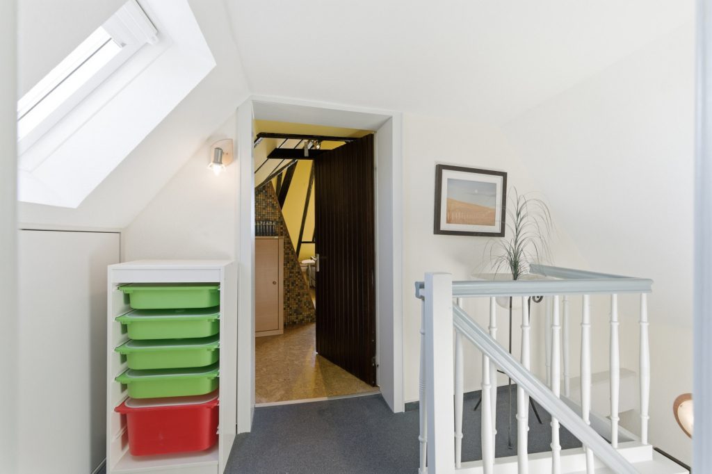 Gütelhöfer Immobilien - Immobilienangebot - Bornheim / Widdig - Alle - Für Generationen! 2 Wohnhäuser auf einem Grundstück in unmittelbarer Rheinnähe von Bornheim / Widdig