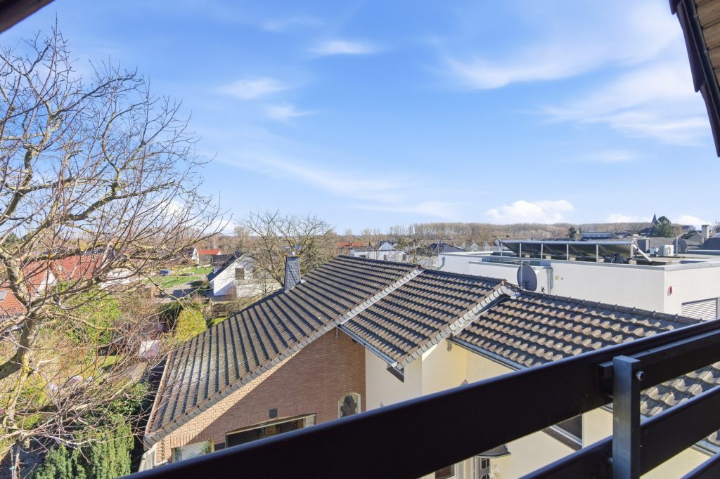 Gütelhöfer Immobilien - Immobilienangebot - Bornheim / Widdig - Alle - Für Generationen! 2 Wohnhäuser auf einem Grundstück in unmittelbarer Rheinnähe von Bornheim / Widdig