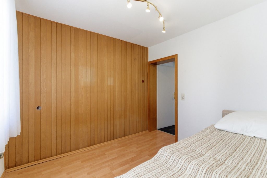 Gütelhöfer Immobilien - Immobilienangebot - Bornheim / Widdig - Alle - Für Generationen! 2 Wohnhäuser auf einem Grundstück in unmittelbarer Rheinnähe von Bornheim / Widdig