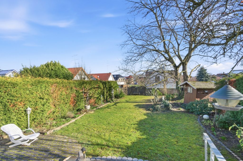 Gütelhöfer Immobilien - Immobilienangebot - Bornheim / Widdig - Alle - Für Generationen! 2 Wohnhäuser auf einem Grundstück in unmittelbarer Rheinnähe von Bornheim / Widdig