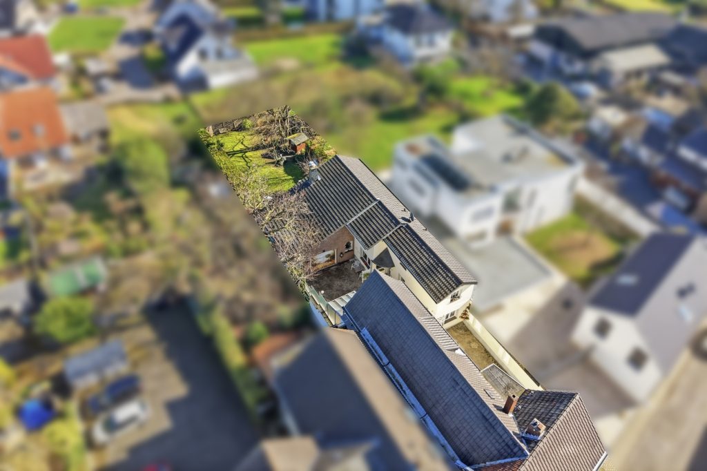 Gütelhöfer Immobilien - Immobilienangebot - Bornheim / Widdig - Alle - Für Generationen! 2 Wohnhäuser auf einem Grundstück in unmittelbarer Rheinnähe von Bornheim / Widdig