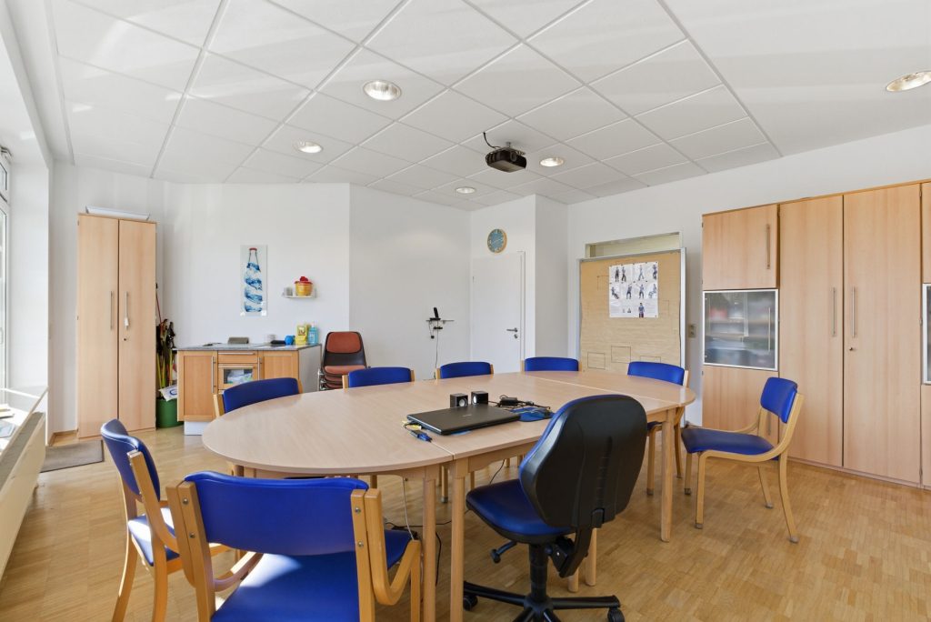 Gütelhöfer Immobilien - Immobilienangebot - Euskirchen - Alle - Kapitalanleger aufgepasst! Attraktive Praxis- und Schulungsräume in zentraler Lage von Euskirchen