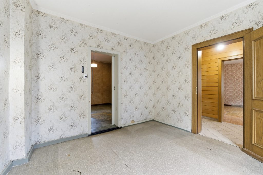 Gütelhöfer Immobilien - Immobilienangebot - Meckenheim - Alle - Platz für Generationen! Großzügiges Wohnhaus auf 1.045m² Grund mit Potenzial in zentraler Lage