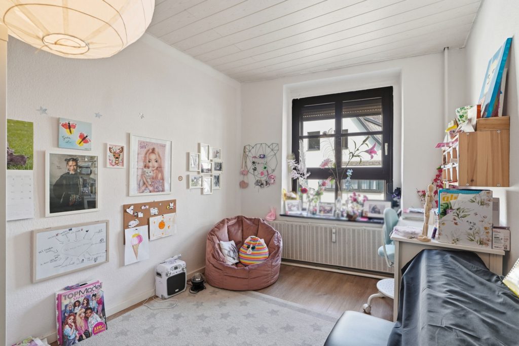 Gütelhöfer Immobilien - Immobilienangebot - Rheinbach - Alle - Attraktives Wohn- und Geschäftshaus in bester Lage von Rheinbach mit optionalem Baugrundstück