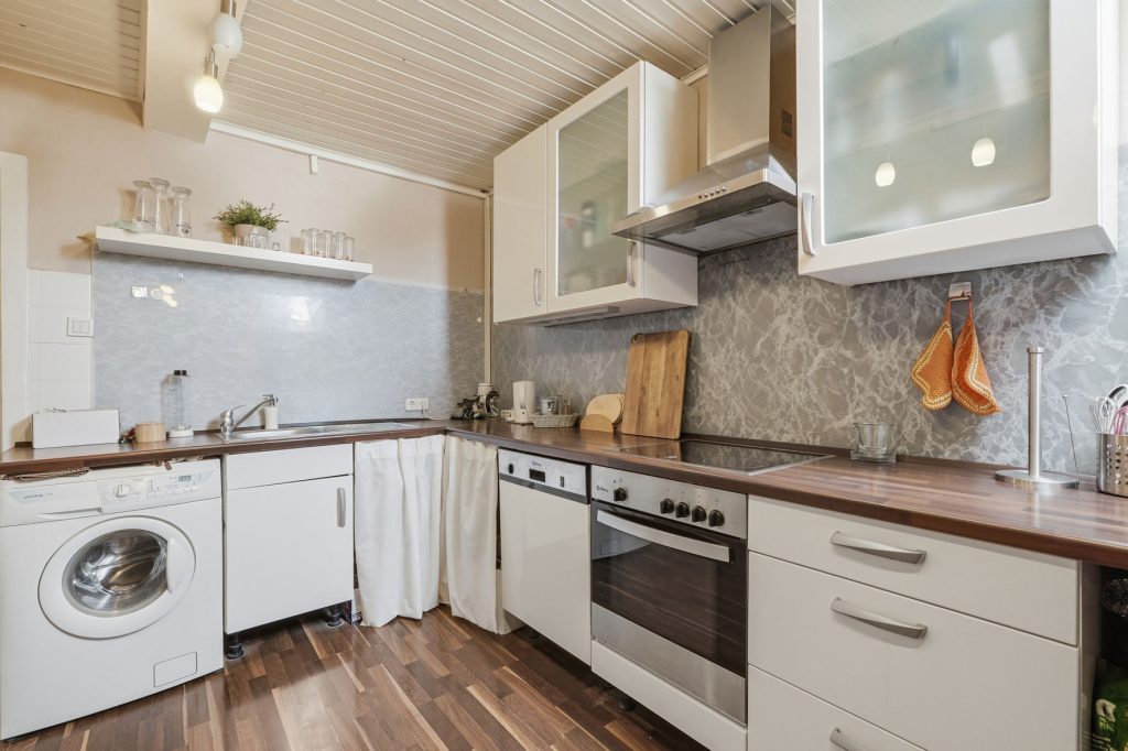 Gütelhöfer Immobilien - Immobilienangebot - Rheinbach - Alle - Attraktives Wohn- und Geschäftshaus in bester Lage von Rheinbach mit optionalem Baugrundstück