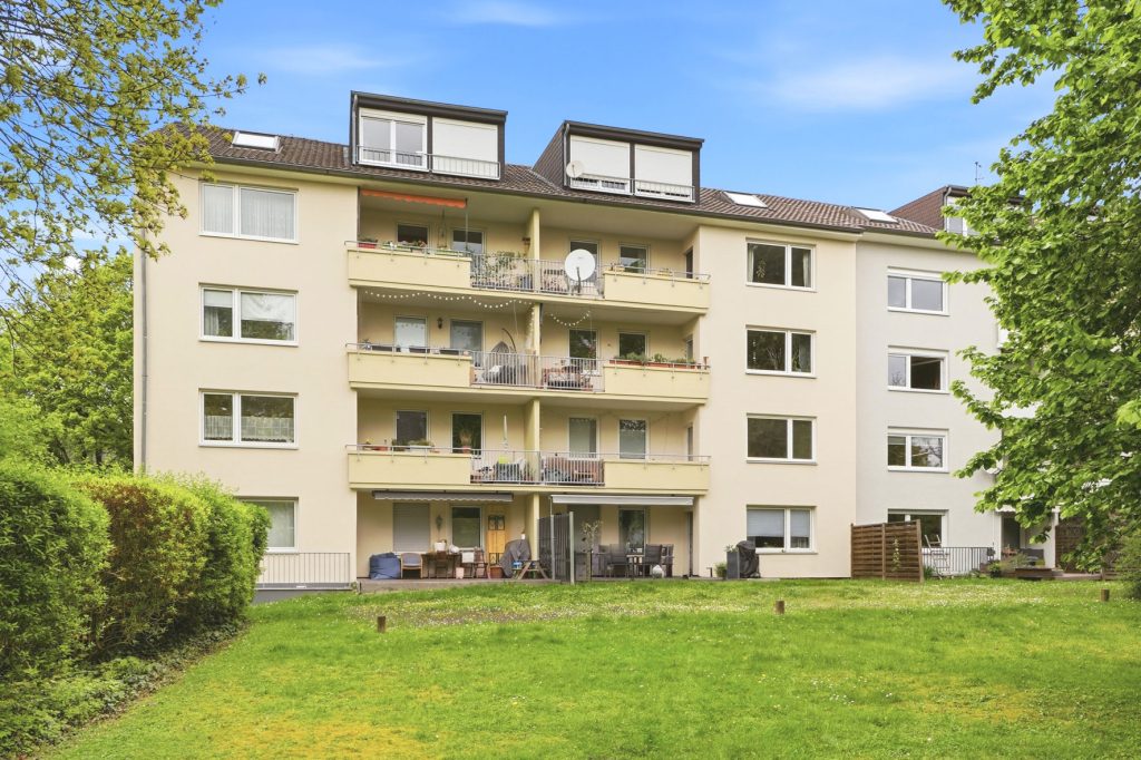 Gütelhöfer Immobilien - Immobilienangebot - Bonn / Endenich - Alle - Bezugsfrei! Charmante Dachgeschosswohnung in  Endenich zur Kapitalanlage oder eigenen Nutzung