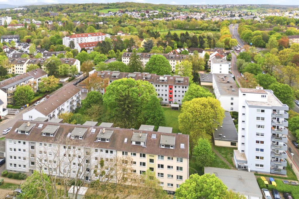 Gütelhöfer Immobilien - Immobilienangebot - Bonn / Endenich - Alle - Bezugsfrei! Charmante Dachgeschosswohnung in  Endenich zur Kapitalanlage oder eigenen Nutzung