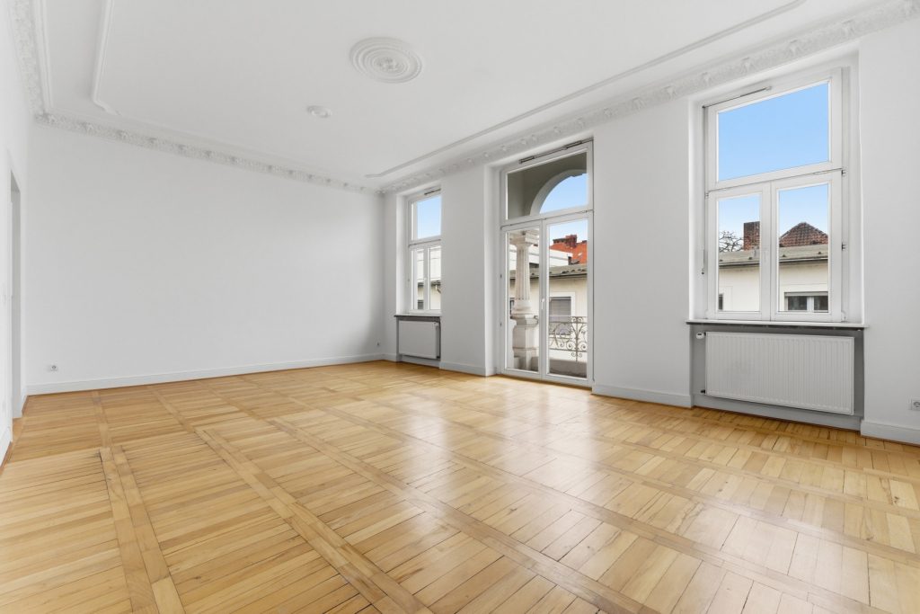 Gütelhöfer Immobilien - Immobilienangebot - Bonn - Alle - Stilvolles Gründerzeithaus mit 341m² Wohnfläche verteilt auf drei Wohneinheiten im Bonner Zentrum