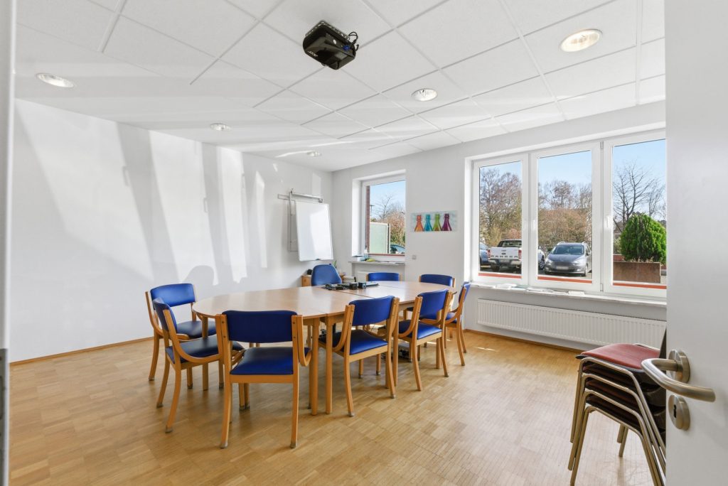 Gütelhöfer Immobilien - Immobilienangebot - Euskirchen - Alle - Kapitalanleger aufgepasst! Attraktive Praxis- und Schulungsräume in zentraler Lage von Euskirchen
