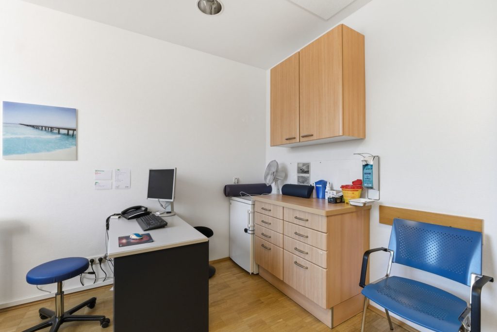 Gütelhöfer Immobilien - Immobilienangebot - Euskirchen - Alle - Kapitalanleger aufgepasst! Attraktive Praxis- und Schulungsräume in zentraler Lage von Euskirchen