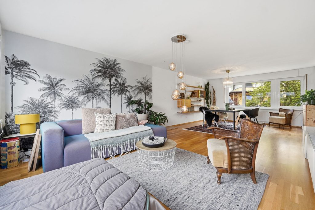 Gütelhöfer Immobilien - Immobilienangebot - Rheinbach / Merzbach - Alle - Modernisiert u. stilvoll! Solide vermietete Doppelhaushälfte mit Garten in ruhiger Lage von Merzbach