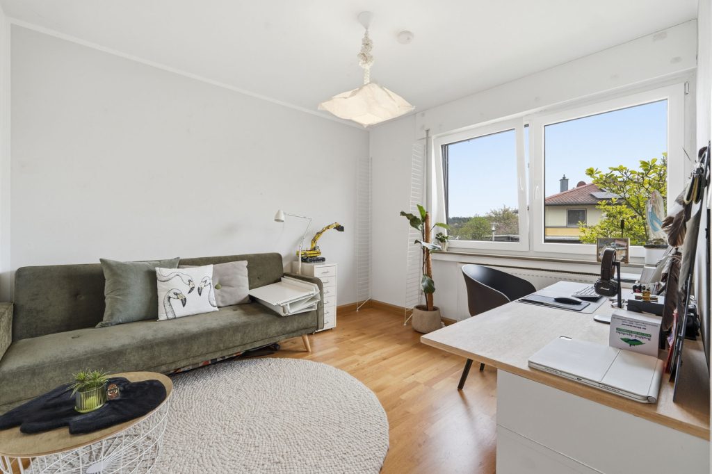 Gütelhöfer Immobilien - Immobilienangebot - Rheinbach / Merzbach - Alle - Modernisiert u. stilvoll! Solide vermietete Doppelhaushälfte mit Garten in ruhiger Lage von Merzbach