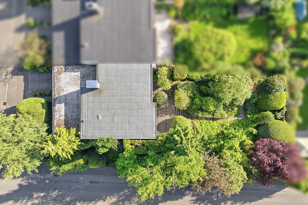 Gütelhöfer Immobilien - Immobilienangebot - Wachtberg / Niederbachem - Alle - Großzügiges Splitlevel-Reihenendhaus mit Garage, Garten und viel Potenzial in begehrter Wohnlage