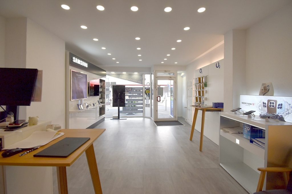 Gütelhöfer Immobilien - Immobilienangebot - Rheinbach - Alle - Zentrale Lage und moderne Ausstattung: Ihr neues Ladenlokal in der Rheinbacher Innenstadt