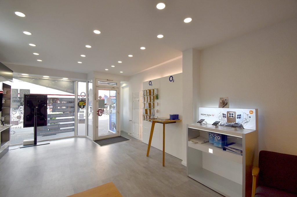Gütelhöfer Immobilien - Immobilienangebot - Rheinbach - Alle - Zentrale Lage und moderne Ausstattung: Ihr neues Ladenlokal in der Rheinbacher Innenstadt